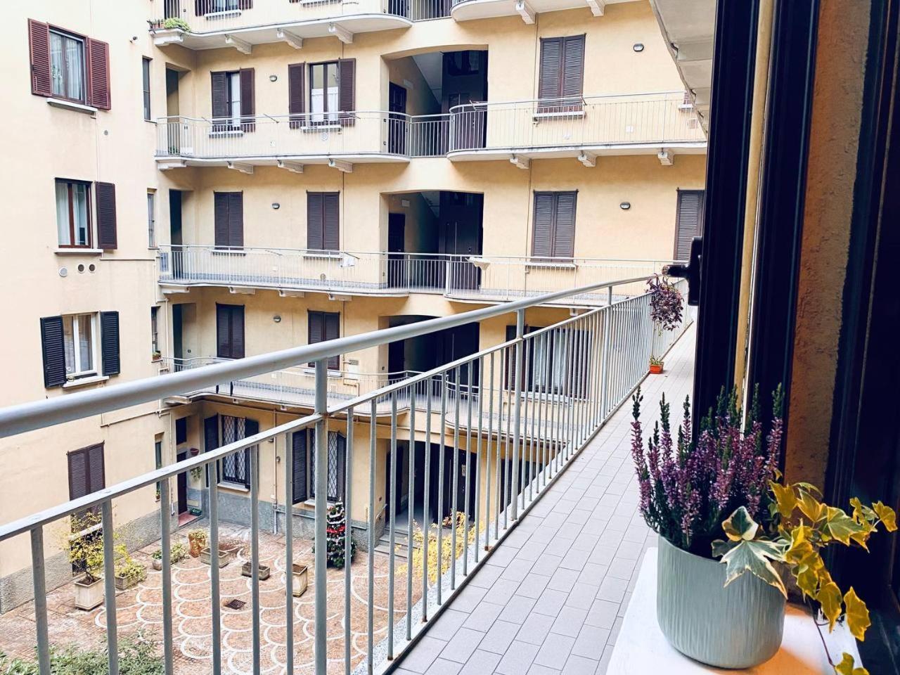 Ringhiera House Tertulliano - Free Street Parking Nearby Appartamento Milano